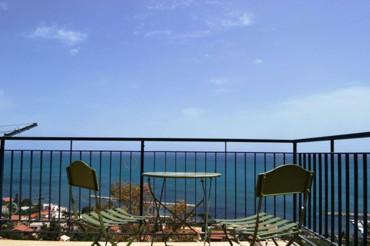 Casa Vacanze La Petrusella Trabia Ngoại thất bức ảnh